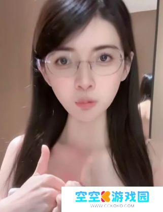 狗头萝莉在寻找新的投资人，称自己很有性价比，锁骨红印反而瞩目