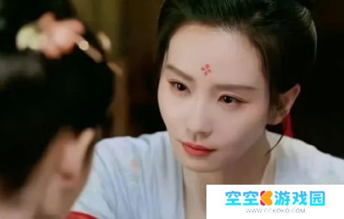 《掌心》原本冲着刘诗诗去的，结果被徐娇饰演的皇家贵女硬控了