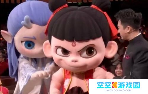 央视元宵晚会现场整活,哪吒打人,敖丙劝架,反差萌让观众乐声一片