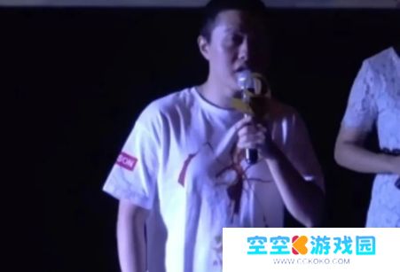 《哪吒2》饺子导演回应申公豹口吃问题，背后真相太令人心疼