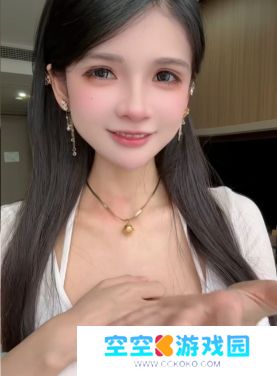 狗头萝莉回应“拆肋变瘦”，自曝好身材秘诀，网友：狠狠羡慕了