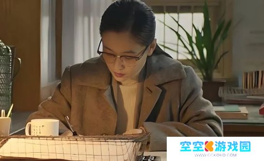 《六姊妹》直到被送进**，何家欢才知，背后主使竟是张秋林