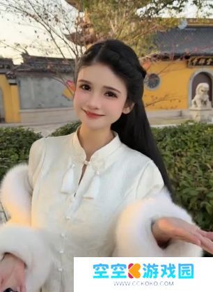 狗头萝莉进军短剧行业，饰演苏杭大小姐，江南风情满满，气质极佳