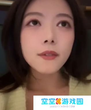 骆歆获电竞巴菲特称号，入股小米集团如今已大涨，网友：狠狠羡慕了