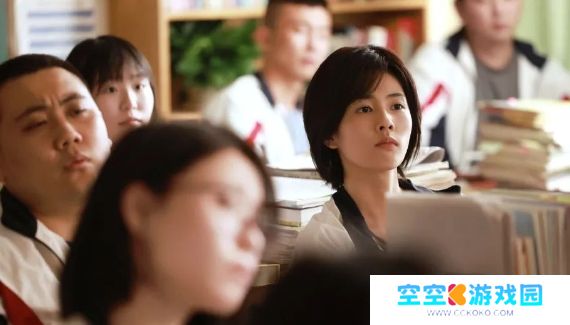 《北上》首播收视率爆了，全员演技在线，年代剧王炸实至名归