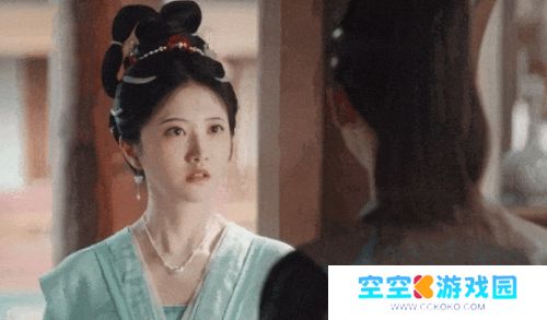 《似锦》开播热度惨淡，复制粘贴剧情无心意，网友：景甜也救不了