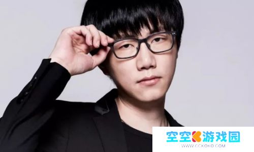 伍声2009被曝已被抓许久，名下多辆豪车已变卖，本人暂未做出回应