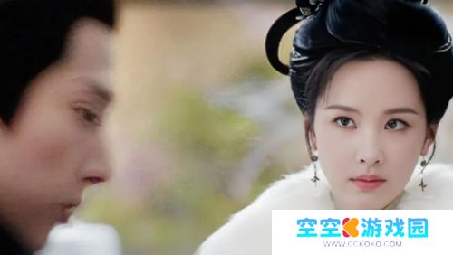 《雁回时》空降开播，陈都灵上演复仇大女主，以身入局高燃权谋对局
