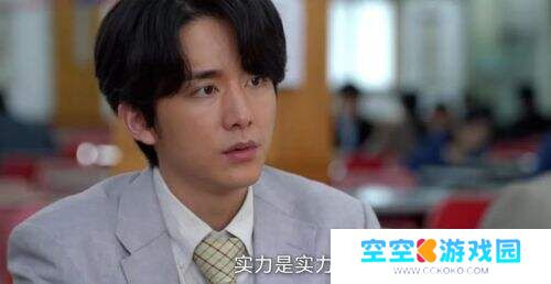 《淬火年代》开播!正午阳光再造王炸，民营制造业浮沉录看哭观众