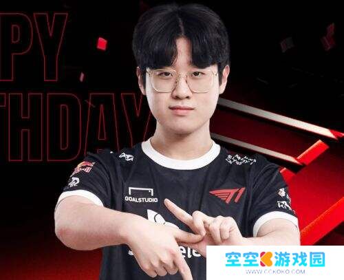 T1大战The Play，Zeus转会风波的双面叙事